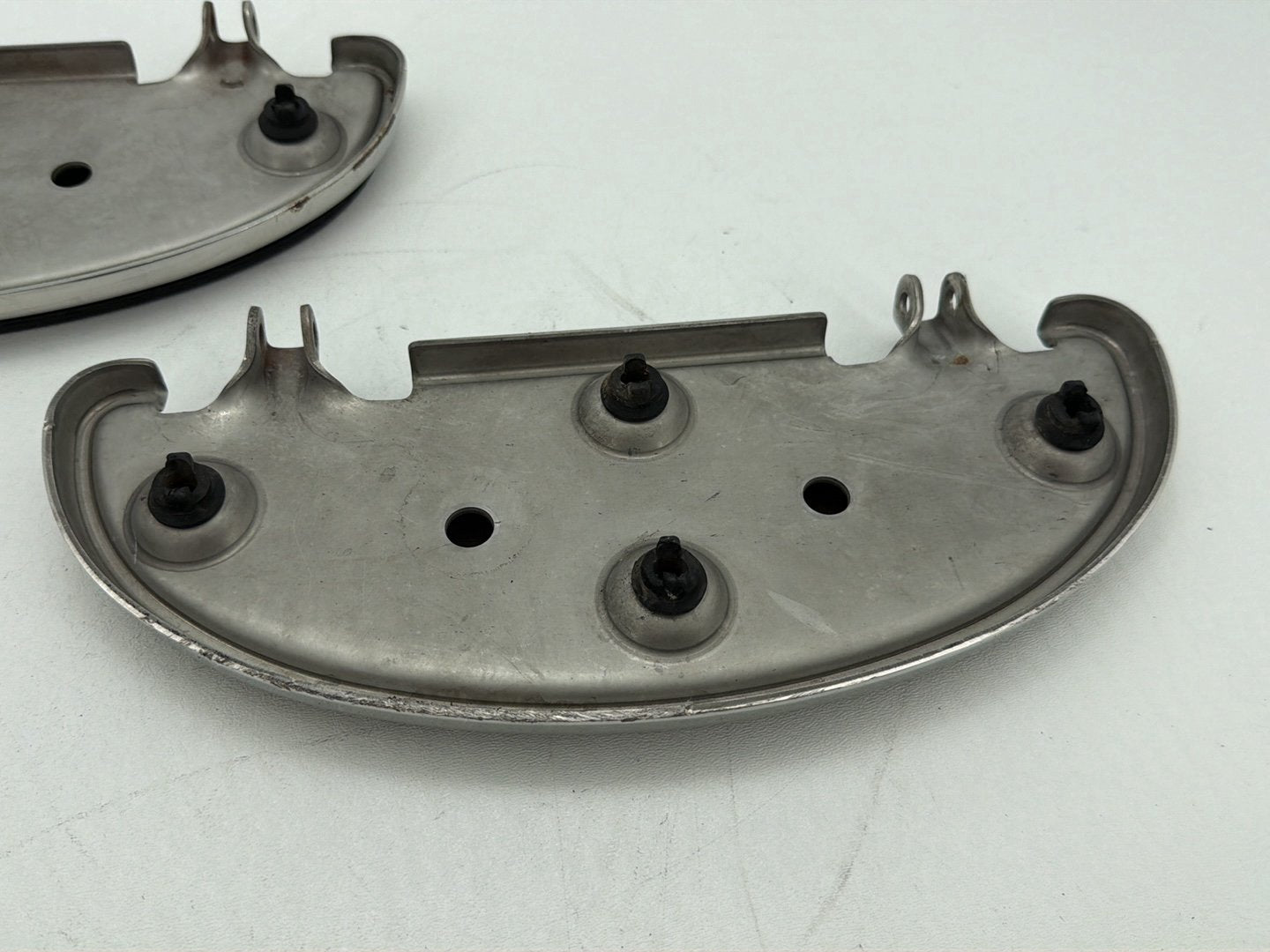 2011 Harley Heritage Softail Classic FLSTC OEM Left Right Driver Floorboard Foot Rest