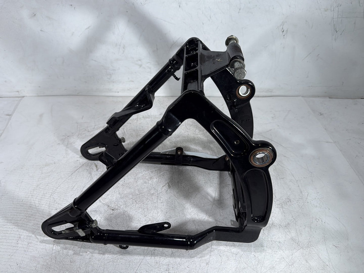 2003 Harley Softail Deuce FXSTD OEM Rear Fork Swingarm Swing Arm