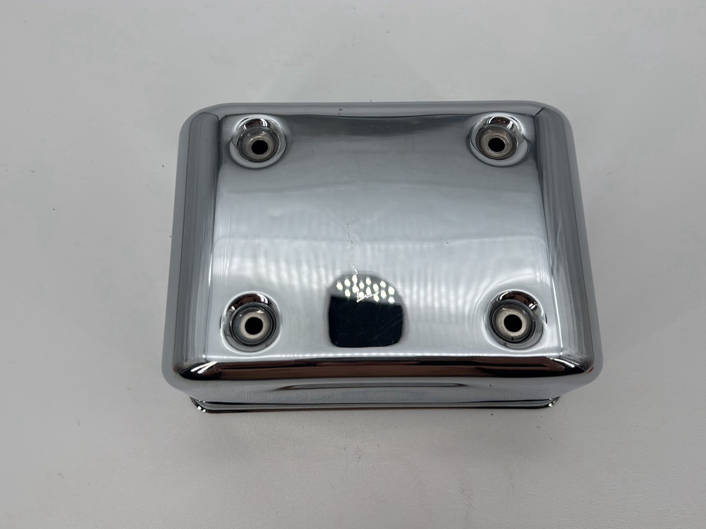 1999 - 2006 Harley-Davidson Dyna Wide Glide Electrical Side Cover Tray Panel 66333-99