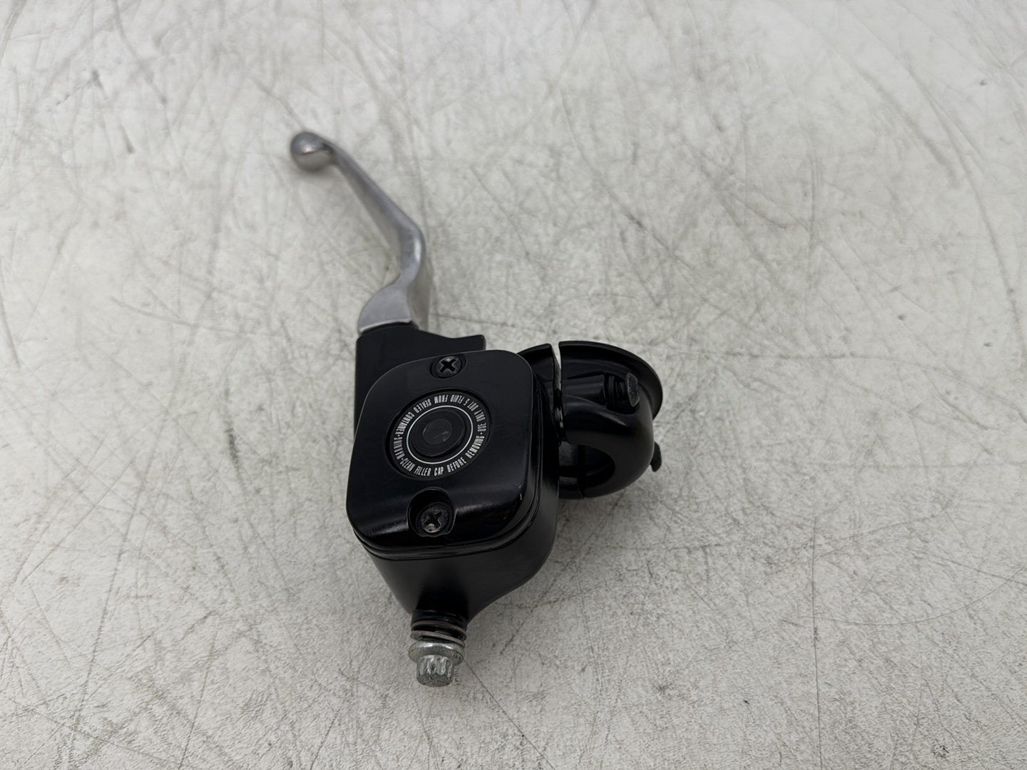 1998 Harley Touring FLHTCUI Electra Glide Ultra OEM Front Right Brake Lever Master Cylinder
