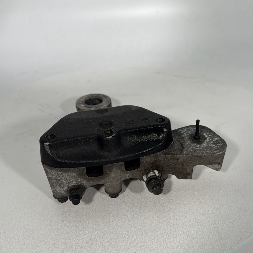 1999 - 2006 Harley-Davidson Touring Electra Glide Classic Rear Back Brake Caliper 44080-02C