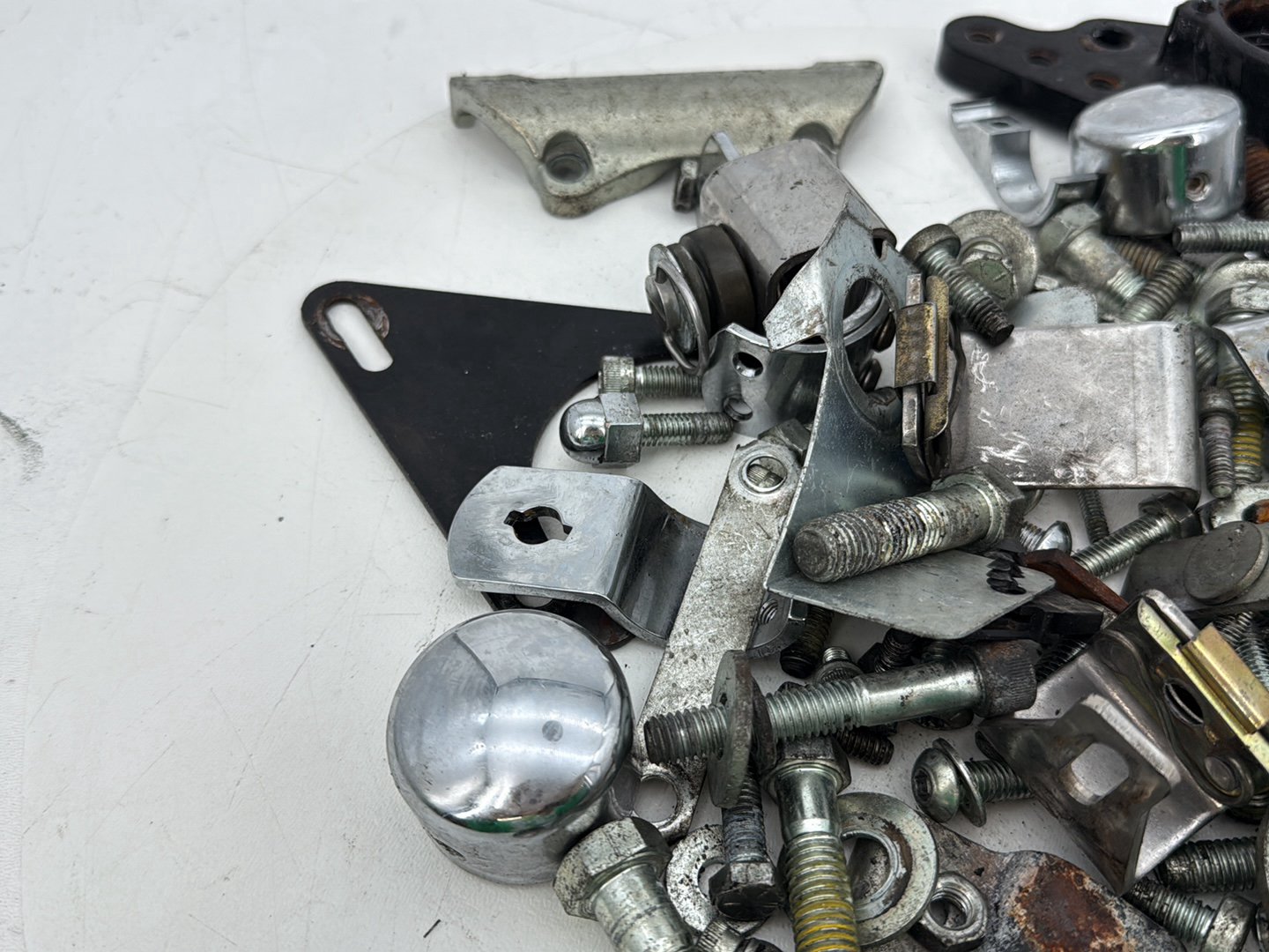 1999 - 2006 Harley-Davidson Touring CVO Screamin Eagle Road King Hardware Bolts Nuts & Brackets 50588-93 , 50589-93