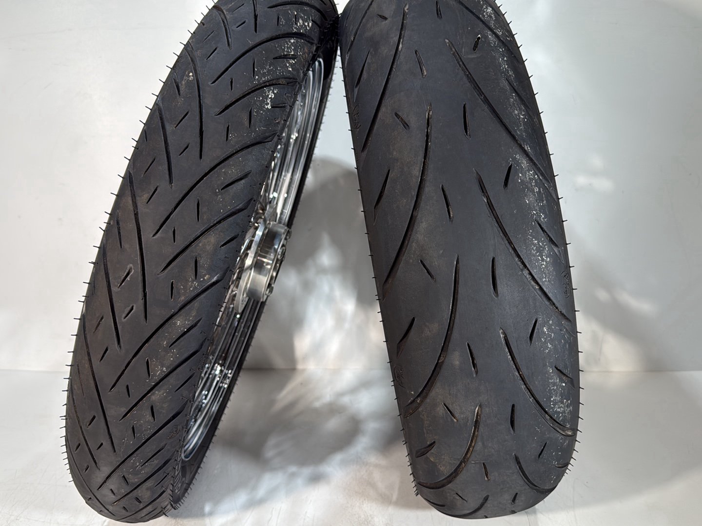 2007 - 2017 Harley-Davidson Dyna Super Glide Custom Front Rear Wheel Rim Tire Spoked 43105-06 , 40979-06