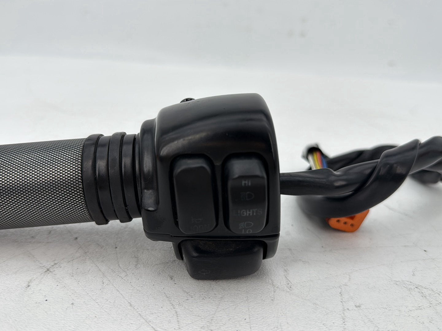 2004 - 2013 Harley-Davidson Sportster 1200 Custom Left Turn Signal Headlight Switches Controls 71597-96B
