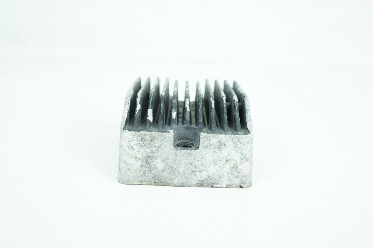 2004 - 2022 Harley-Davidson Sportster SuperLow Voltage Regulator Rectifier  74700012