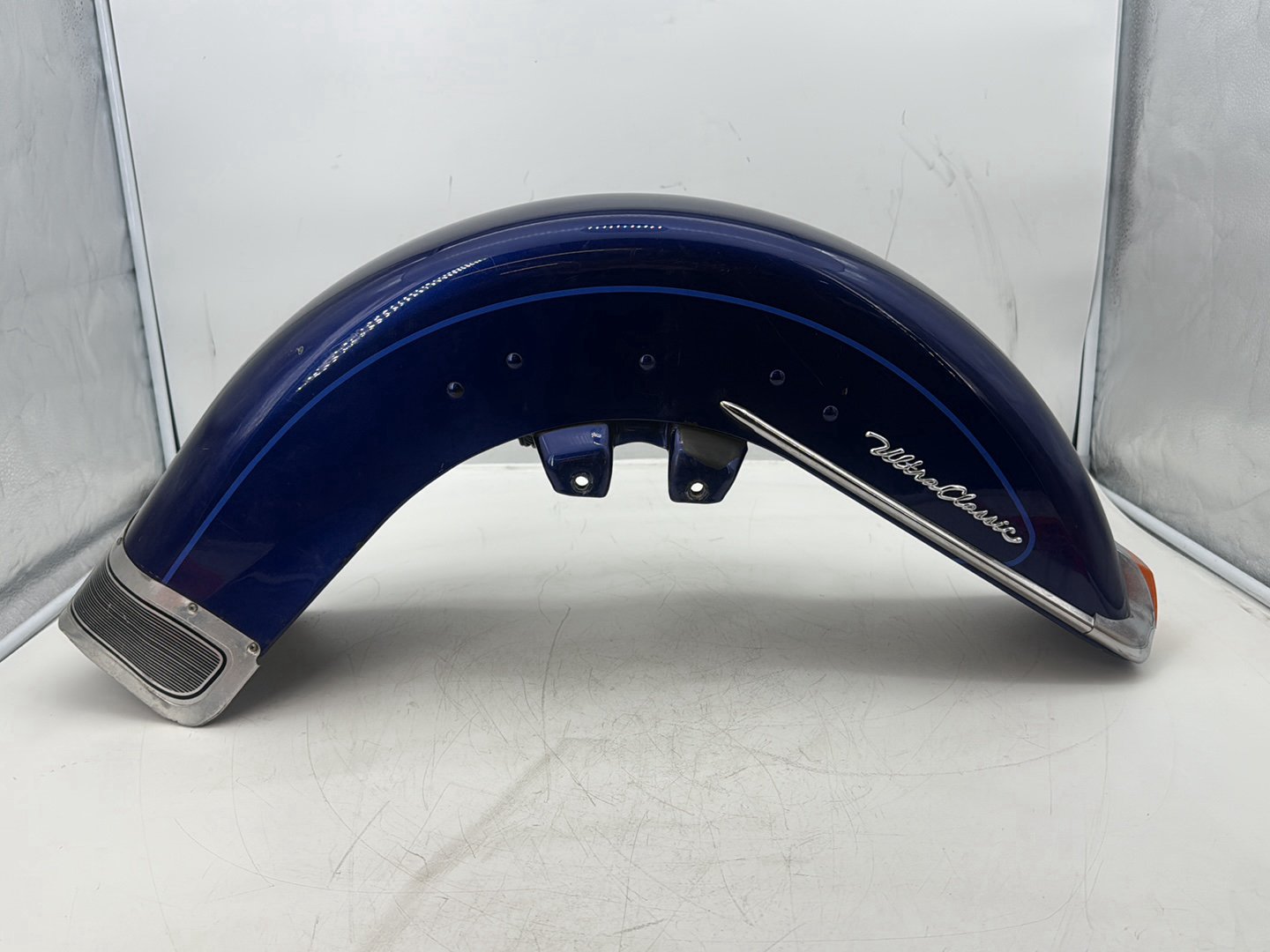2007 Harley Touring FLHTCU Electra Glide Ultra OEM Front Wheel Fender Shell Panel
