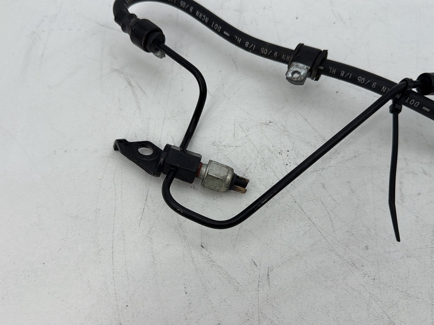2004 - 2013 Harley-Davidson Sportster 1200 Custom Rear Brake Hose Line Pipe 44429-06