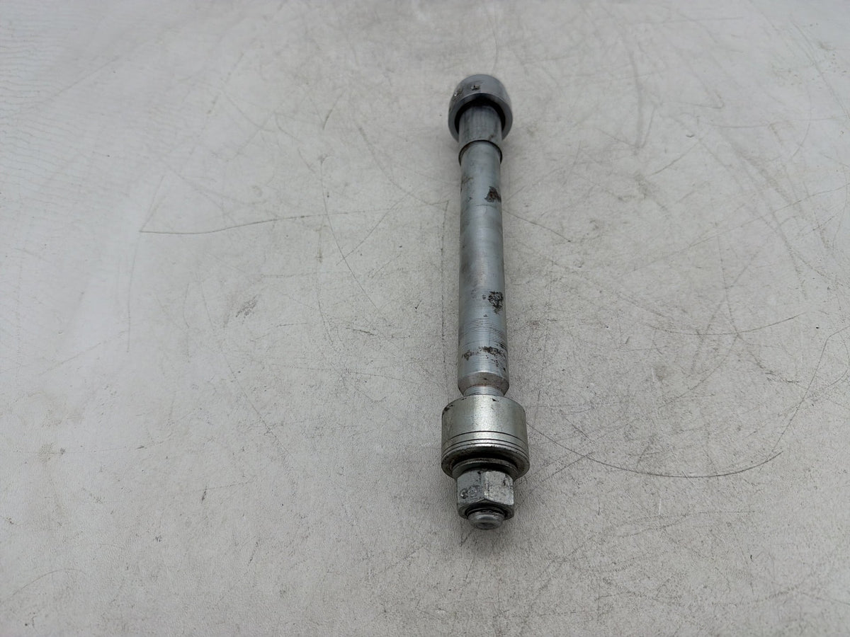 2017 Harley Dyna Street Bob FXDB OEM Front Wheel Axle Bolt Shaft 41628-08