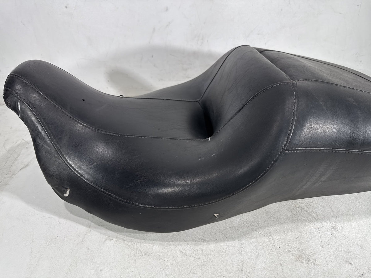 2011 Harley Electra Glide Touring Ultra OEM Passenger Rider Driver Seat Saddle