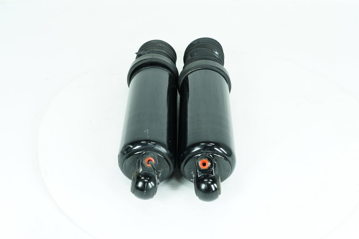 2012 Harley Touring Road Glide Custom Rear Left Right Shock Absorbers Low 12"