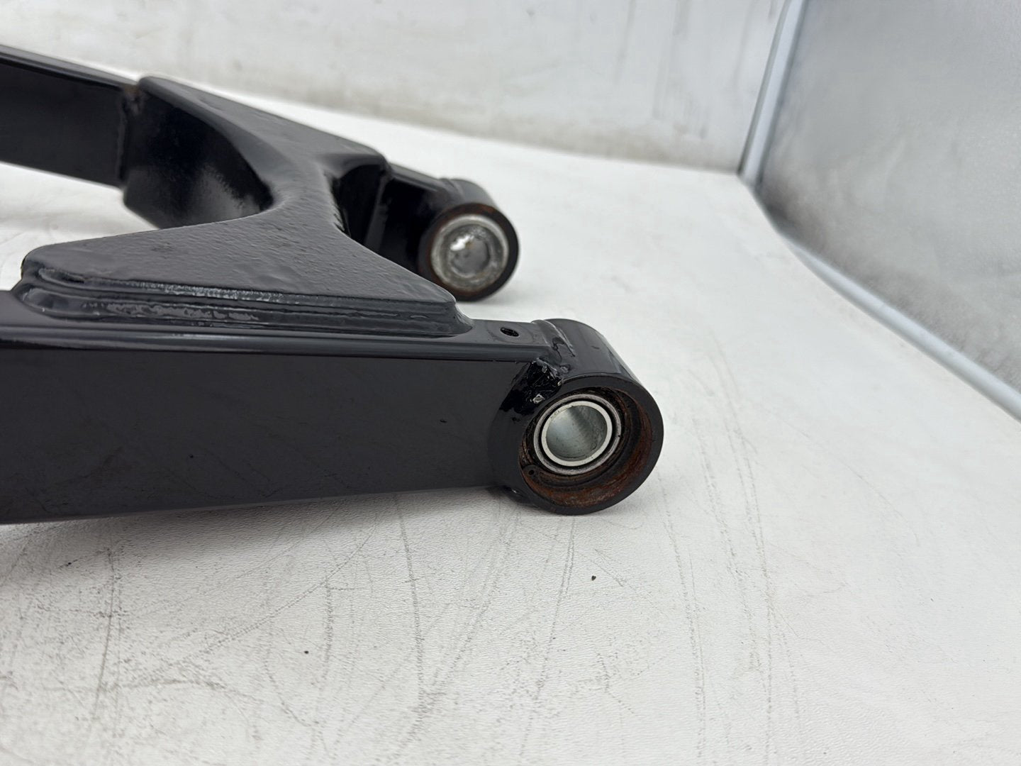 2010 Harley Dyna Fat Bob FXDF OEM Rear Fork Swingarm Swing Arm