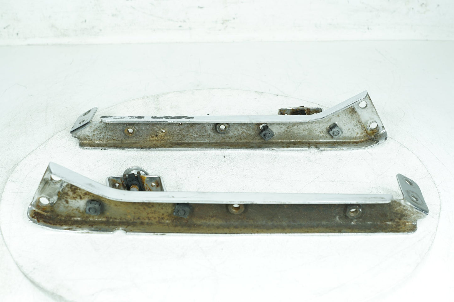 1984 - 1998 Harley-Davidson Touring Electra Glide Sport Rear Left & Right Saddlebag Fender Support 90718-79C