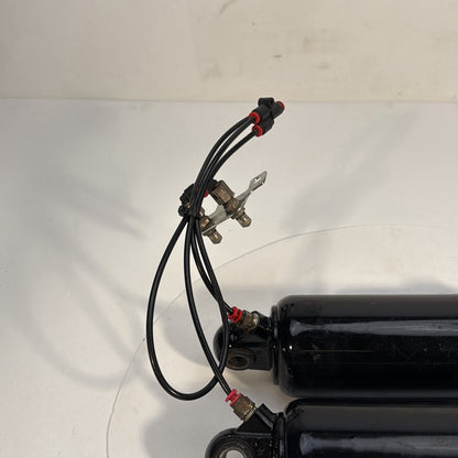 1984 - 1998 Harley-Davidson Touring Road King Police Rear Left Right Shock Absorbers 54632-98