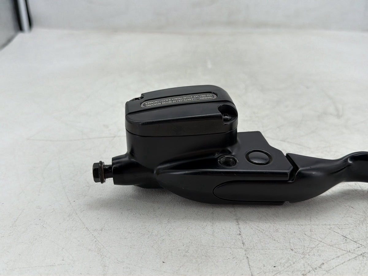 2018 Harley Road Glide Touring FLTRXS OEM Front Left Hand Clutch Lever Master Cylinder