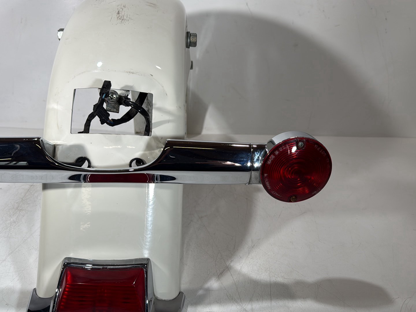 1999 - 2006 Harley-Davidson Touring Road King Police Rear Wheel Fender Turn Signal Indicators  	59579-01B