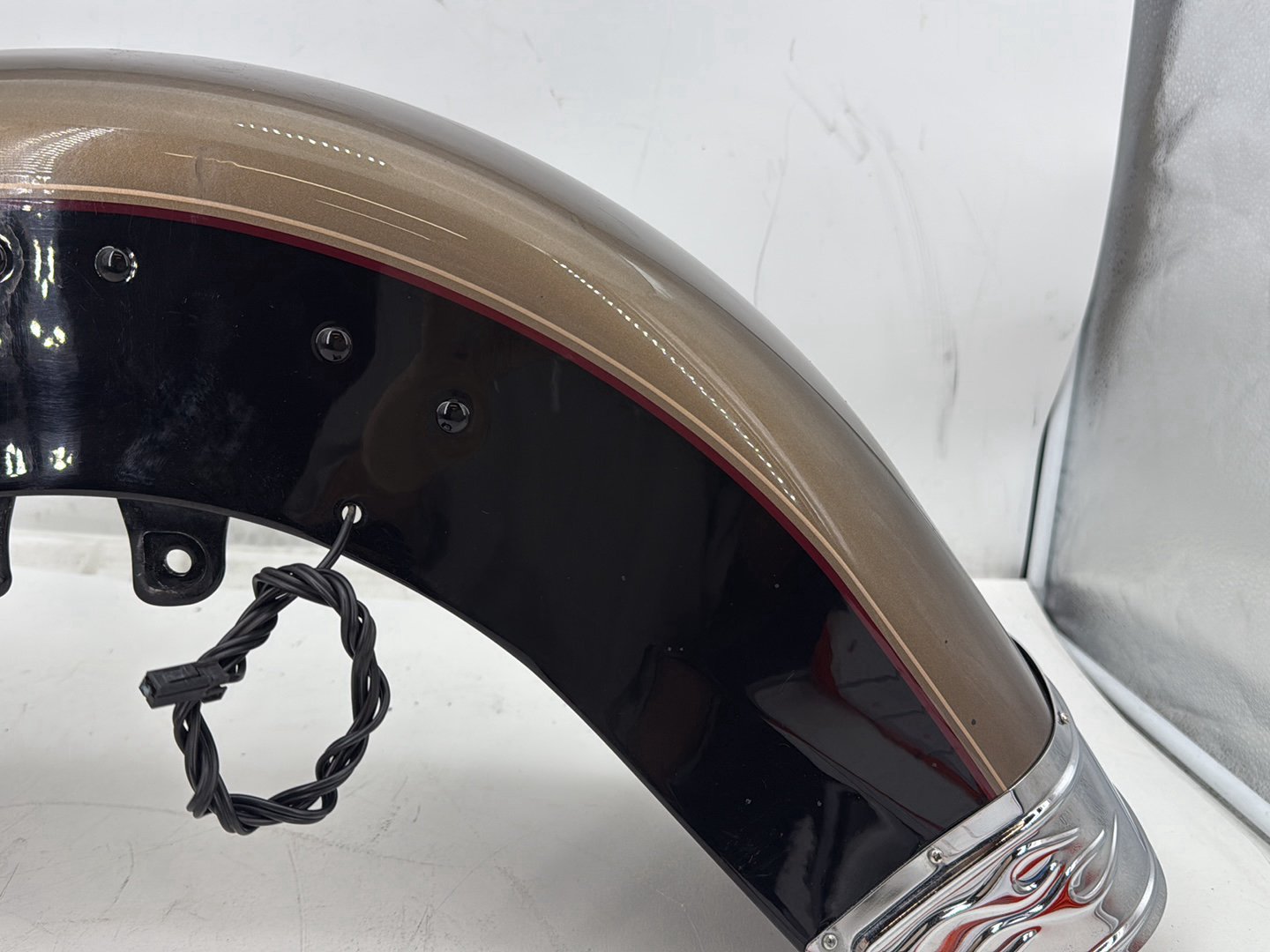 2005 Harley Heritage Softail Classic FLSTCI OEM Front Wheel Fender Shell Panel