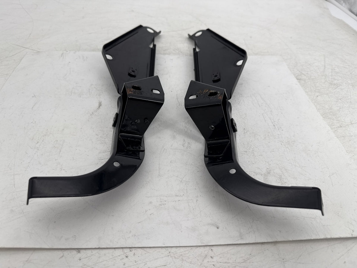 2013 Harley Street Glide Touring FLHX OEM Right Left Fairing Support Brackets