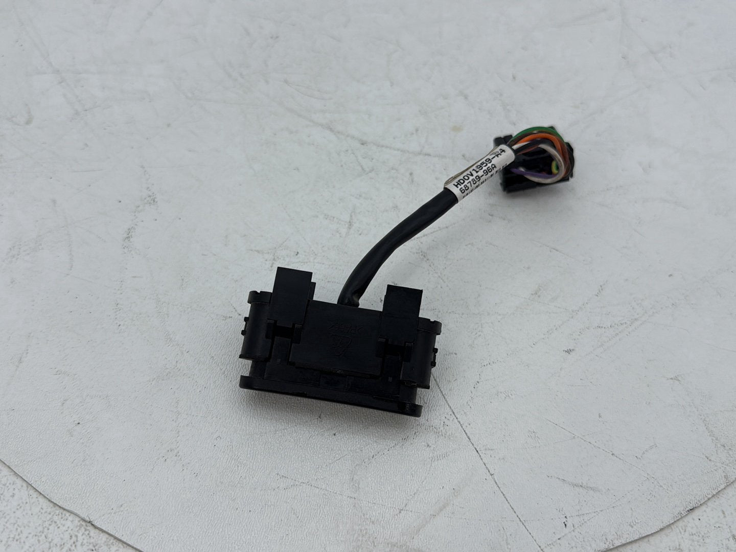 2007 - 2012 Harley-Davidson Touring Electra Glide Ultra Dash Indicator Lamp Wire Plug In 68789-96A
