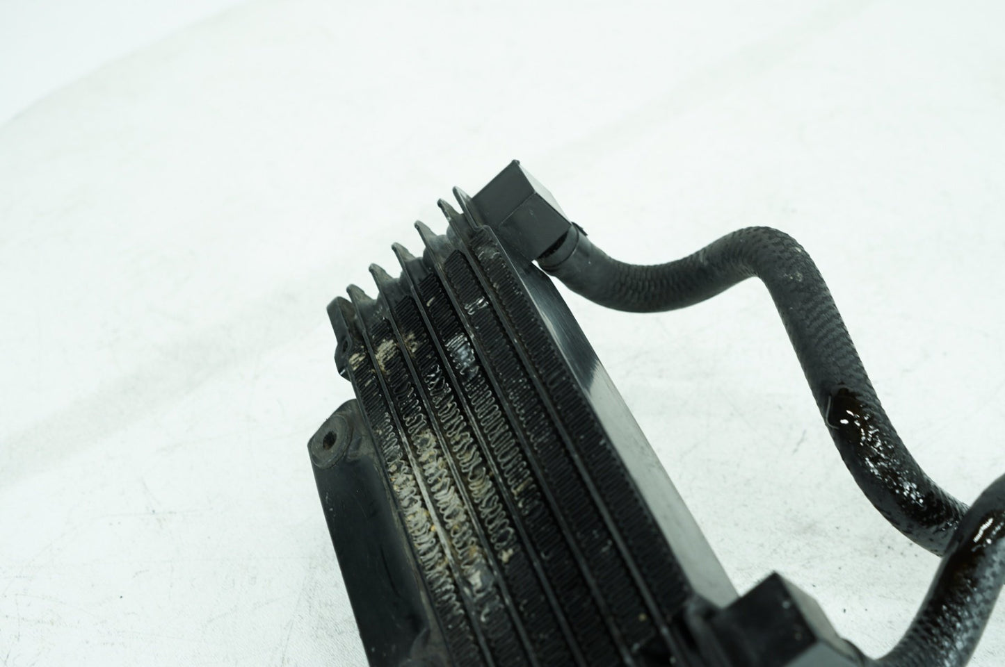 2008 - 2016 Harley-Davidson Touring Electra Glide Ultra Oil Cooling Cooler Core Radiator 63083-11