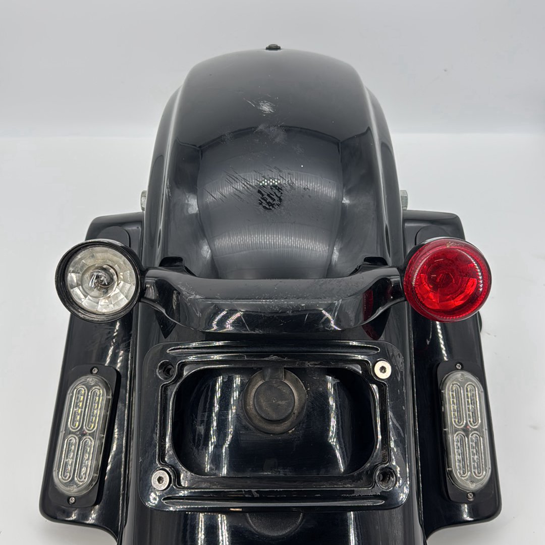 2008 - 2016 Harley-Davidson Touring Street Glide Rear Wheel Fender Turn Signal Indicators  	59731-09