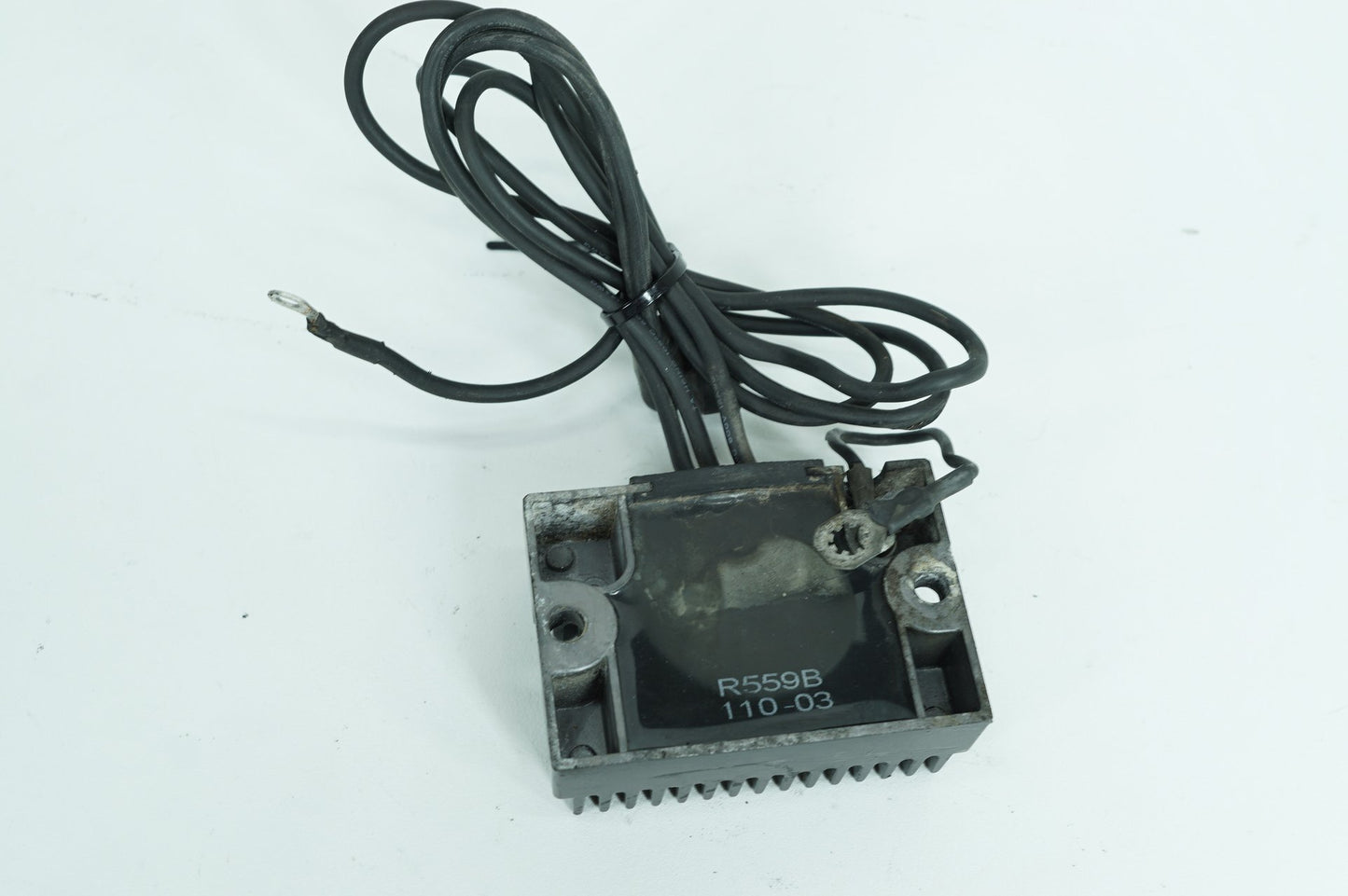 1983 - 1998 Harley-Davidson Dyna Super Glide Voltage Regulator Rectifier  74519-88A