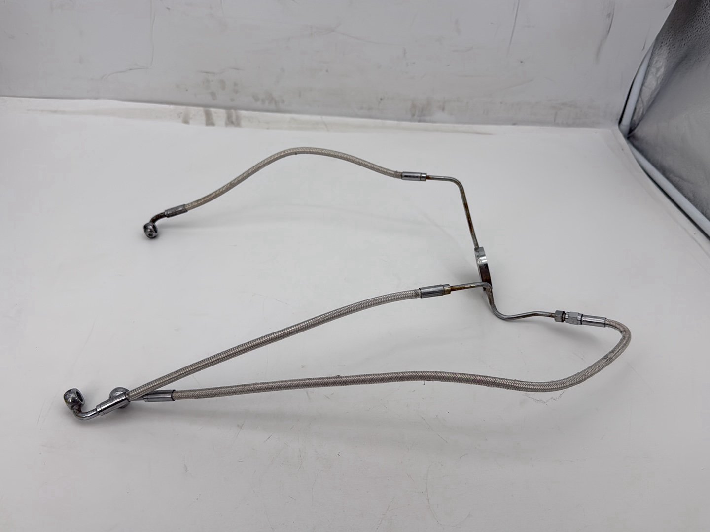 2013 Harley Street Glide Touring FLHX OEM Front Brake Hose Line Pipe NON-abs