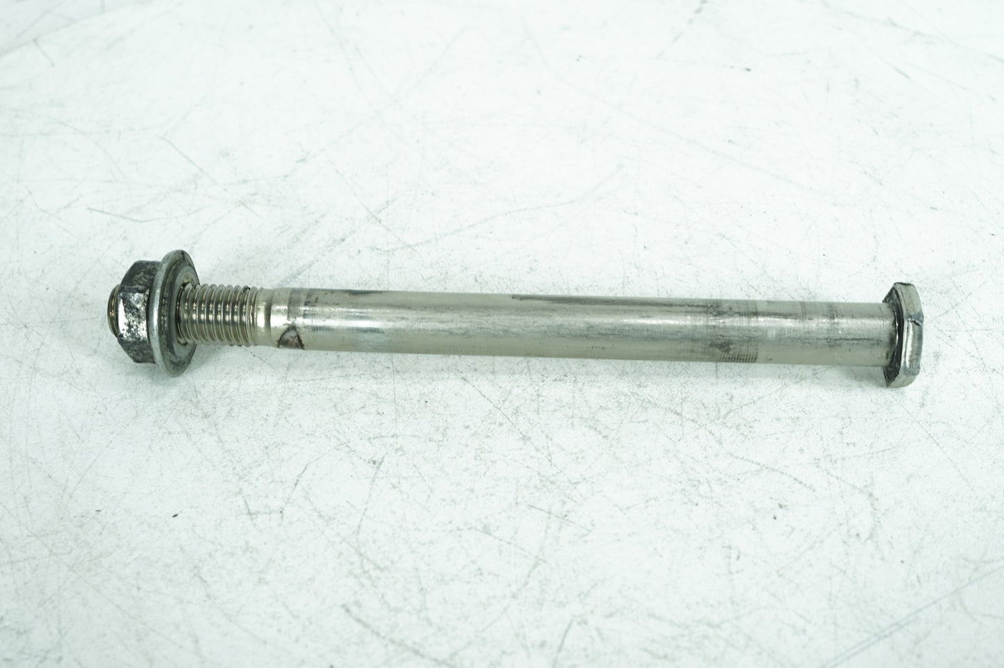 2007 - 2017 Harley-Davidson Dyna Low Rider Rear Fork Swingarm Pivot Bolt Shaft 47641-06