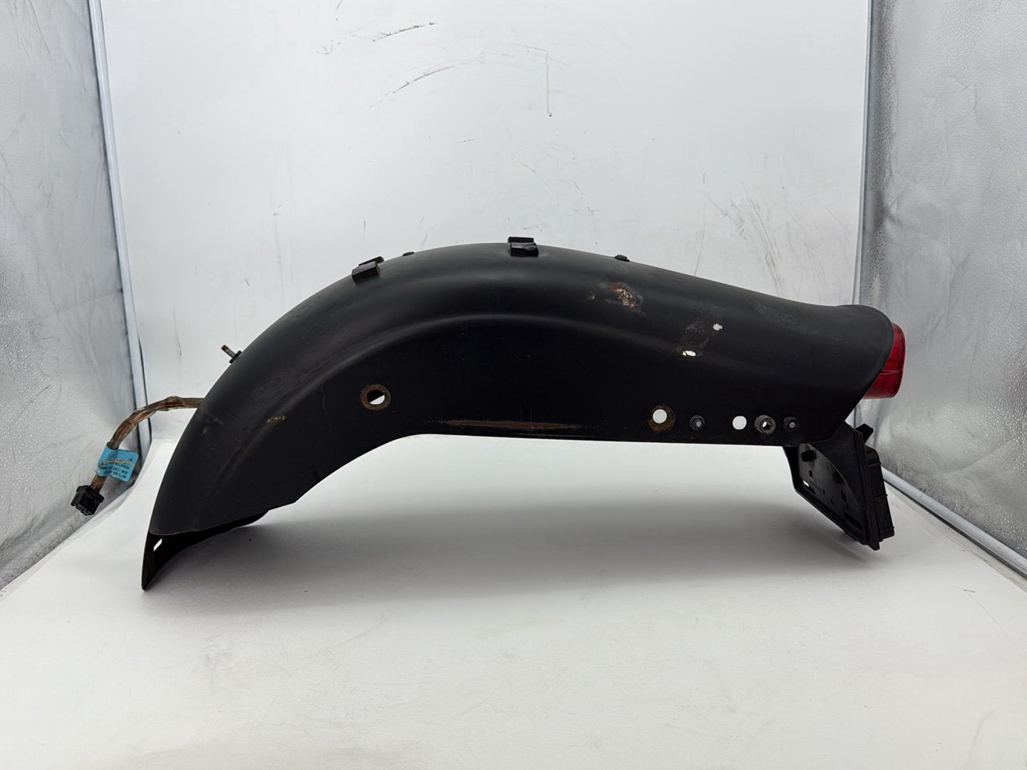 2012 Harley Dyna Fat Bob FXDF 103 OEM Rear Wheel Fender Taillight Brake Lamp