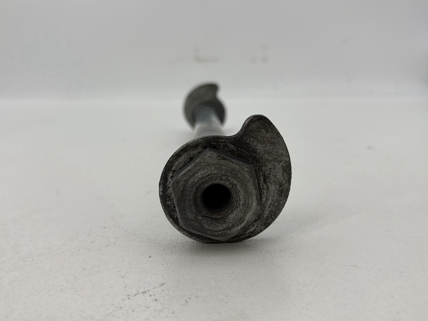 2019 - 2023 Harley-Davidson Touring Road King Special Rear Wheel Axle Bolt Shaft 43000002