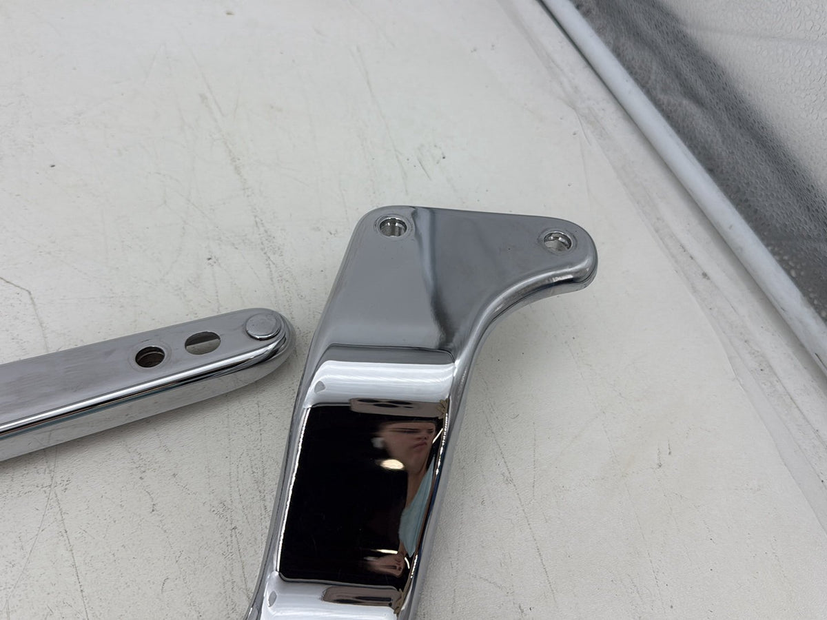 2000 Harley Softail Heritage Classic Left Right Saddlebag Fender Struts Brackets