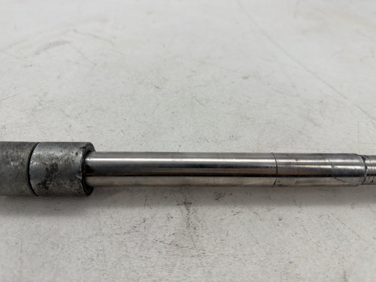 2005 Harley Dyna Wide Glide FXDWG OEM Front Wheel Axle Bolt Shaft
