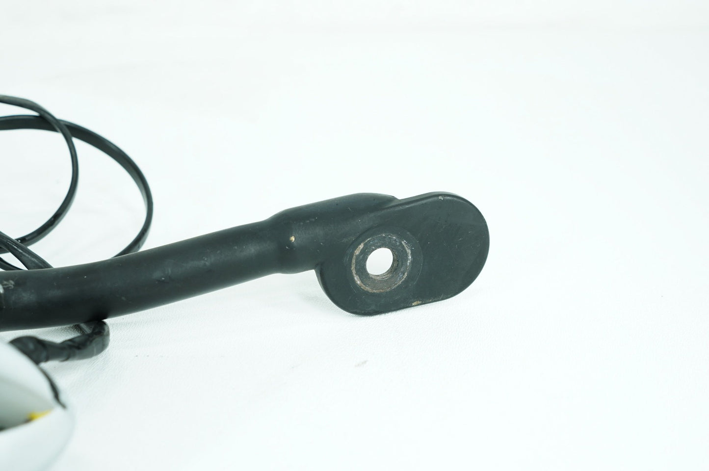 2007 - 2017 Harley-Davidson Dyna Street Bob Front 1 Turn Signal Indicator Blinker 68972-00