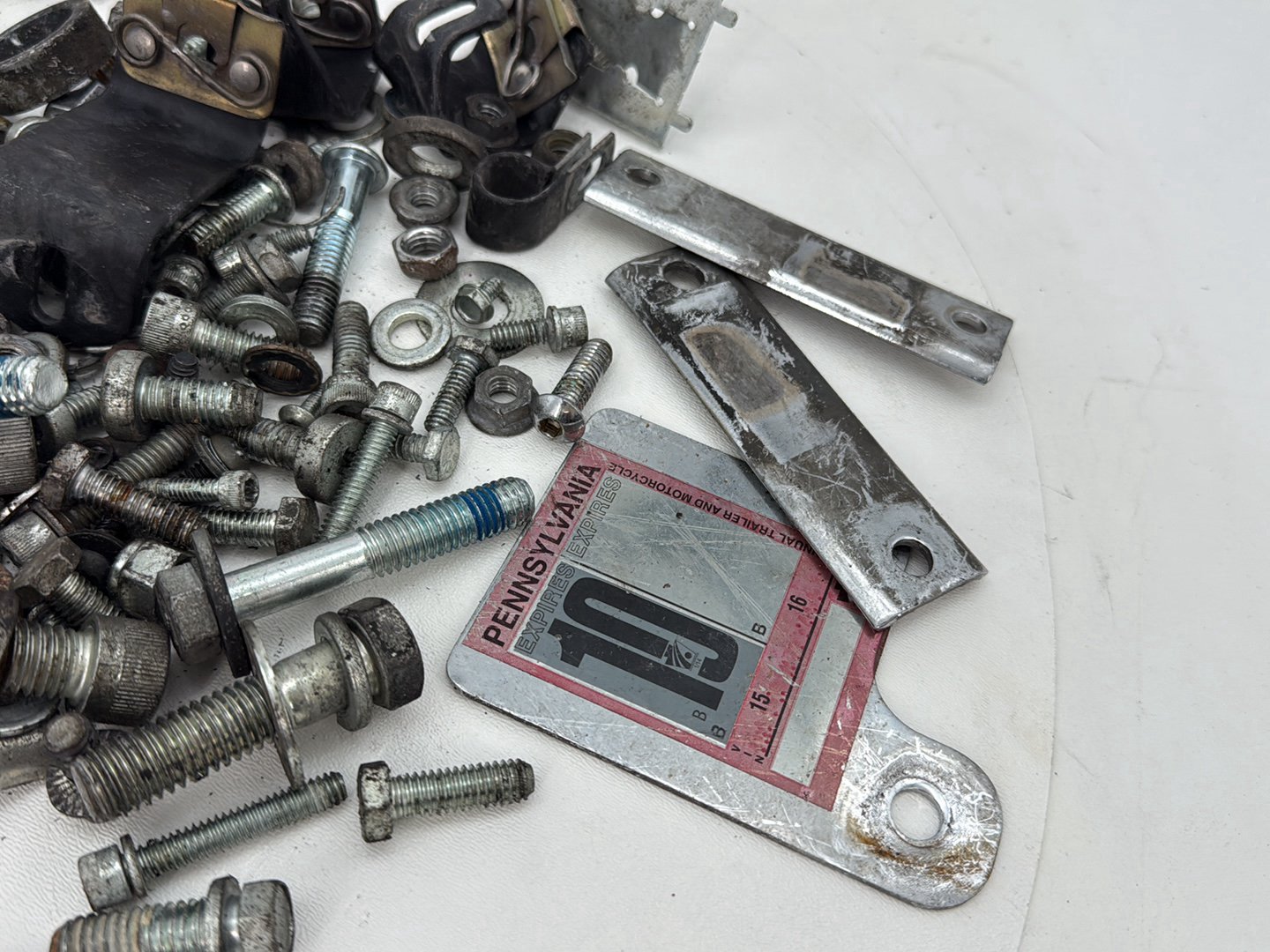2007 Harley Street Glide Touring FLHX OEM Hardware Bolts Nuts & Brackets