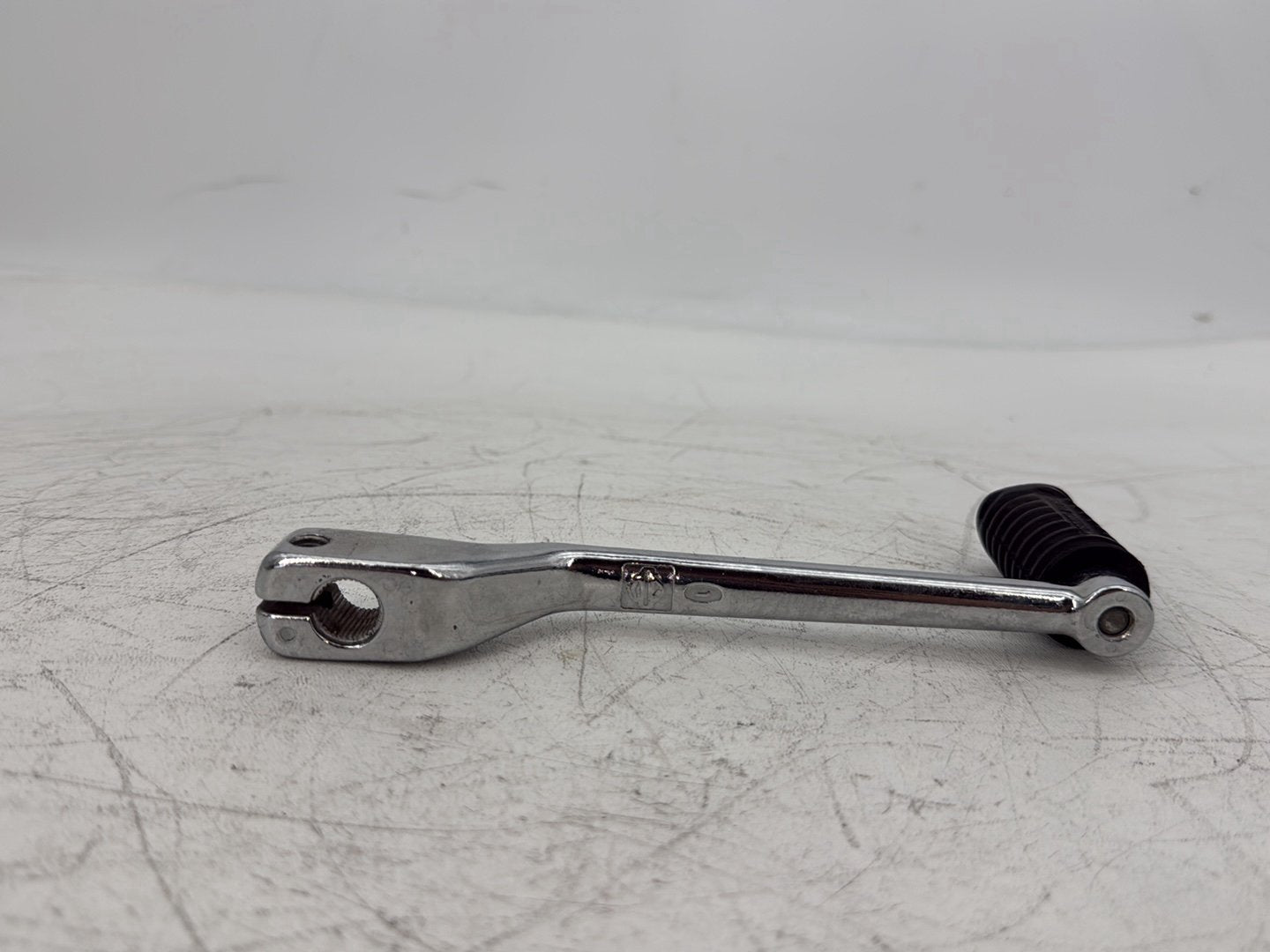 2004 Harley Touring FLHT Electra Glide OEM Gear Shifter Lever Pedal