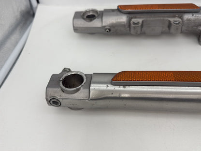 1999 - 2006 Harley-Davidson Dyna Low Rider Front Triple Tree Set & LH RH Fork Legs Sliders 45739-87