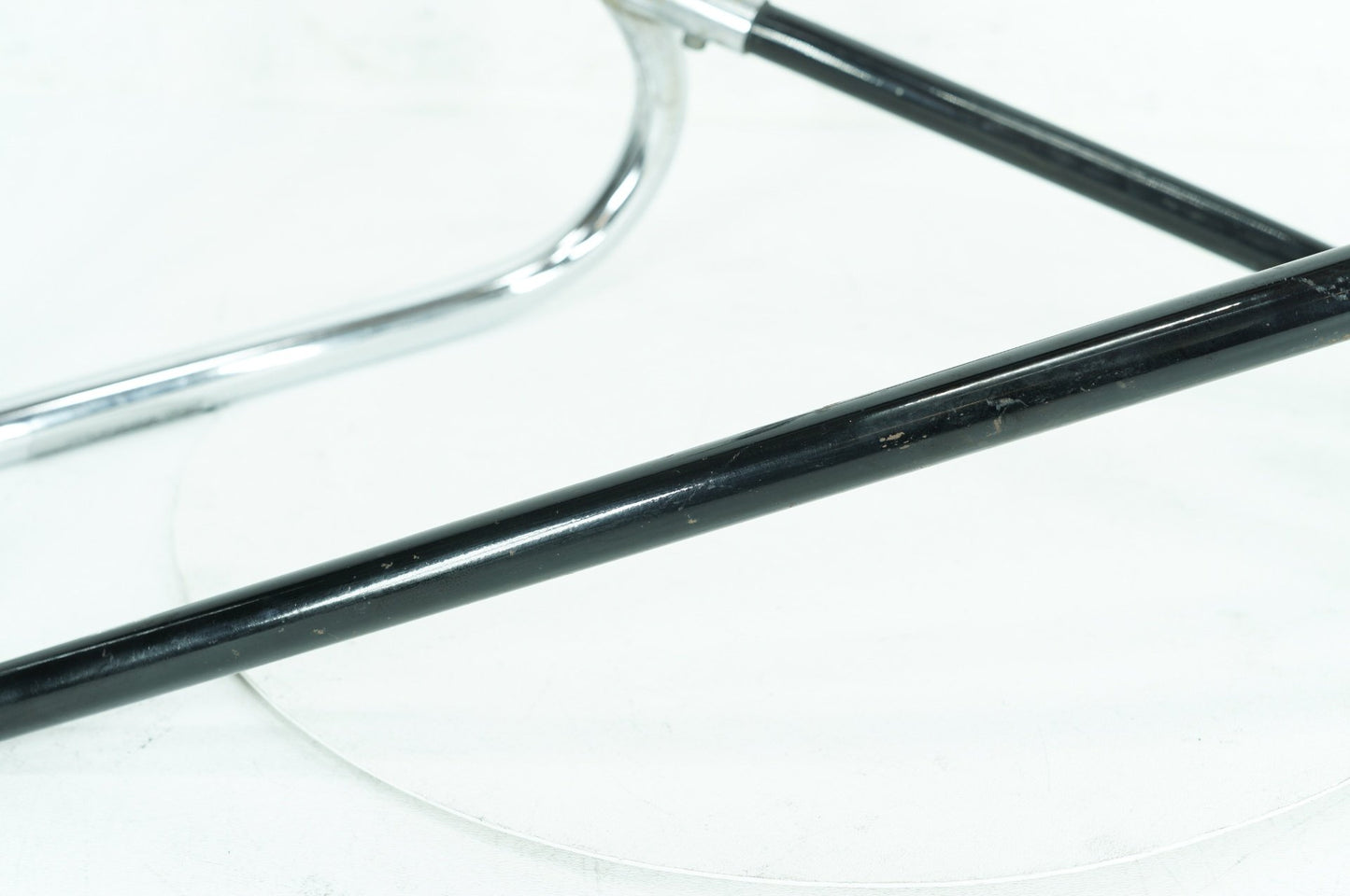 1999 - 2006 Harley-Davidson Touring Road King Classic Rear Left Right Saddlebag Guard Rails Bar 49187-97