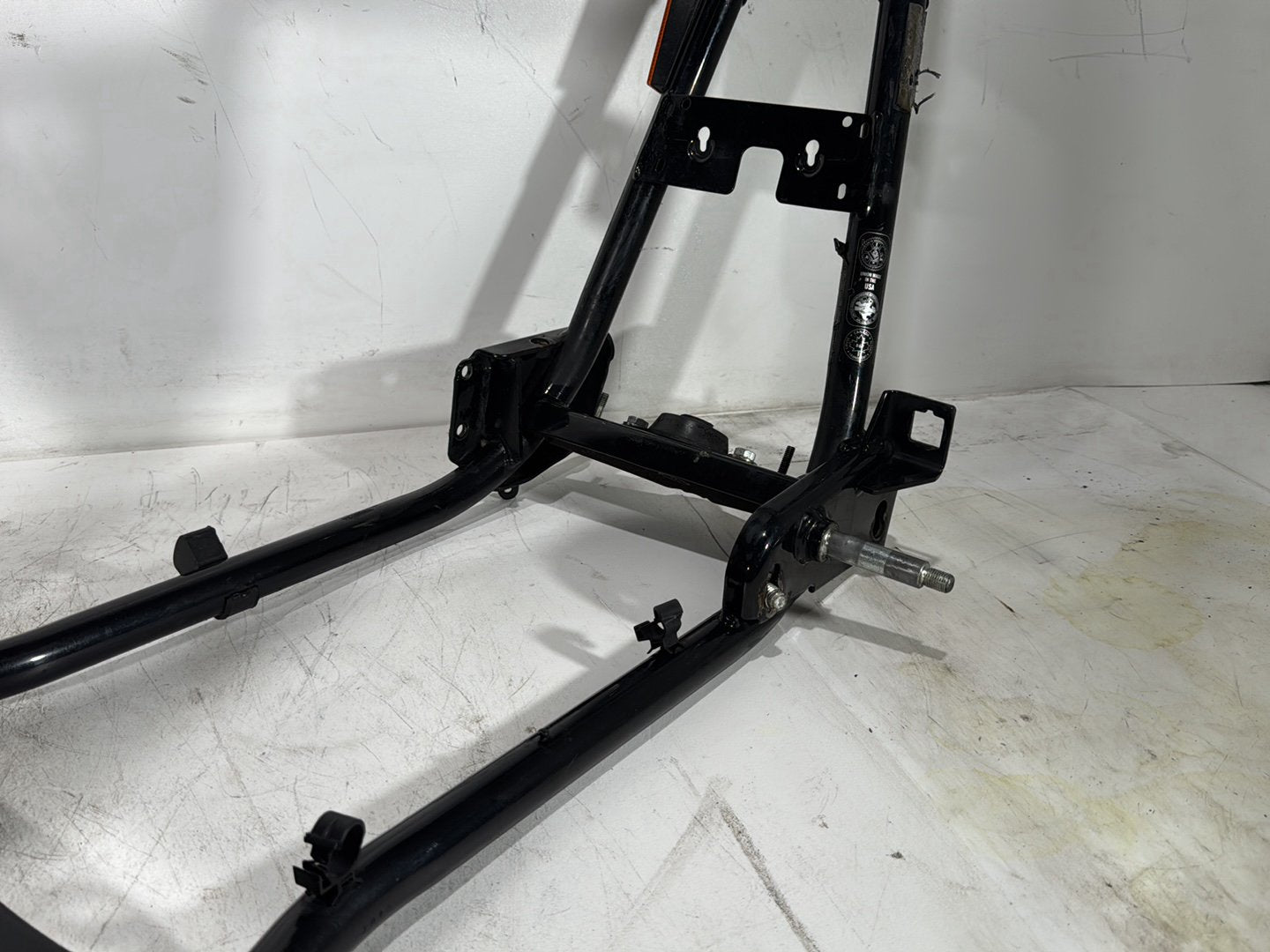 1998 Harley Road King Touring FLHRCI Classic OEM Body Main Frame Chassis CLN CLR