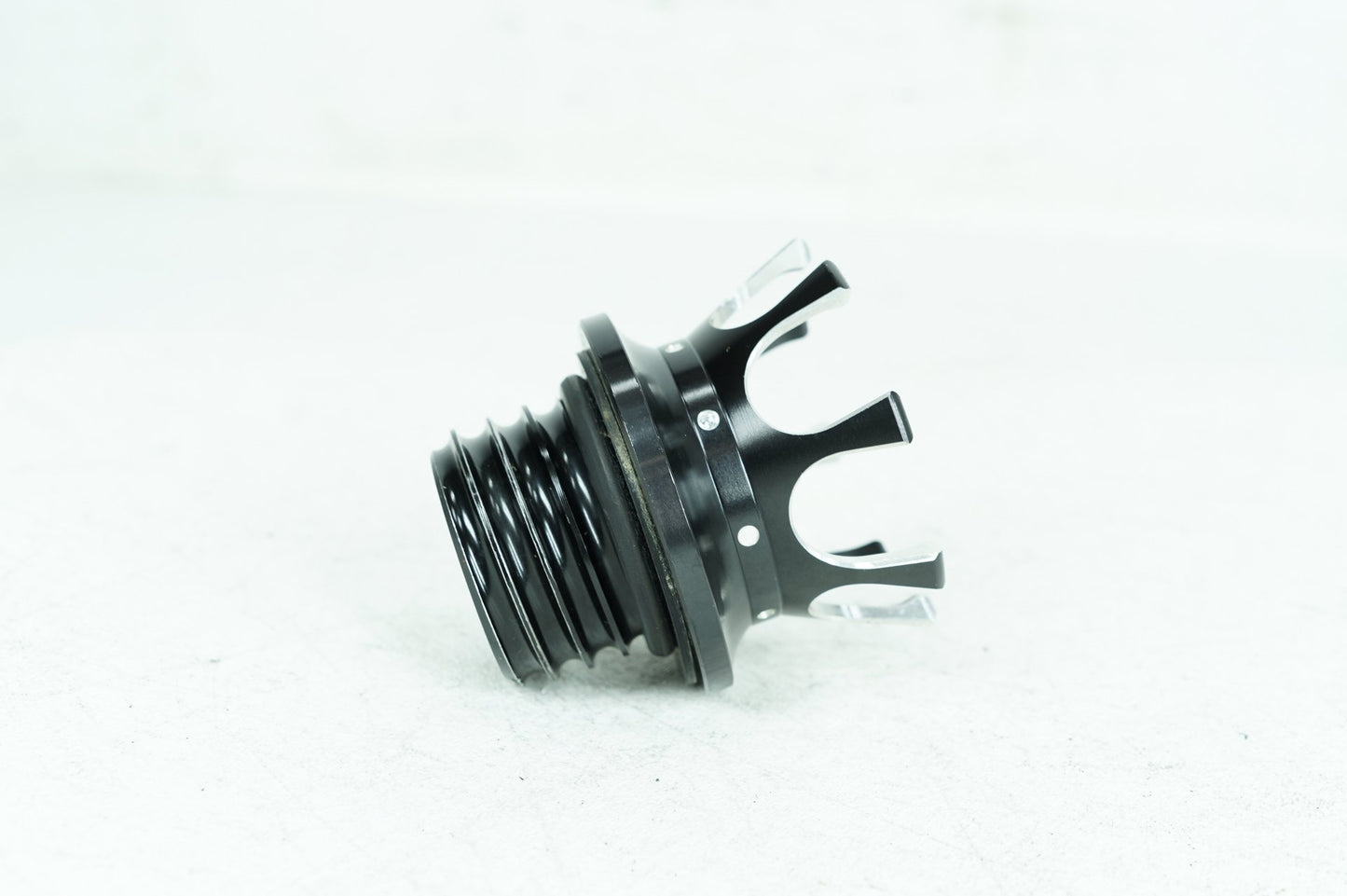 2004 - 2013 Harley-Davidson Sportster Base 883 Fuel Cap Gas Tank Bushing Hub Crown Style