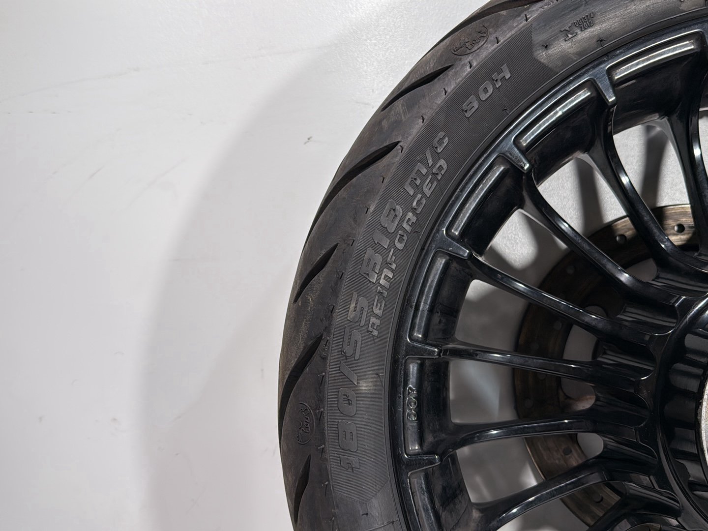 2019 - 2023 Harley-Davidson Touring Road King Special Rear Wheel Rim Tire 40900484A