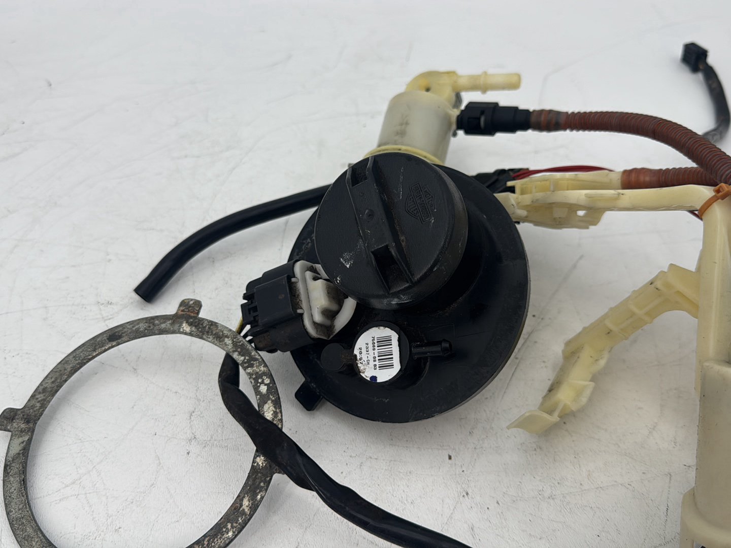 2008 Harley Touring FLHT Electra Glide OEM Fuel Pump Gas Gasoline Petrol Sending