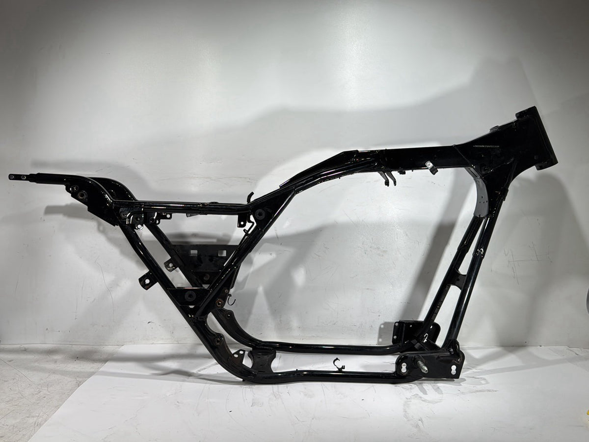 2006 Harley Street Glide Touring FLHXI OEM Body Main Frame Chassis SLVG