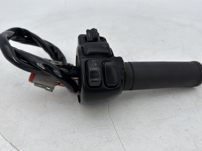 1999 - 2006 Harley-Davidson Touring Electra Glide Ultra Left Turn Signal Headlight Switches Controls 71685-06A