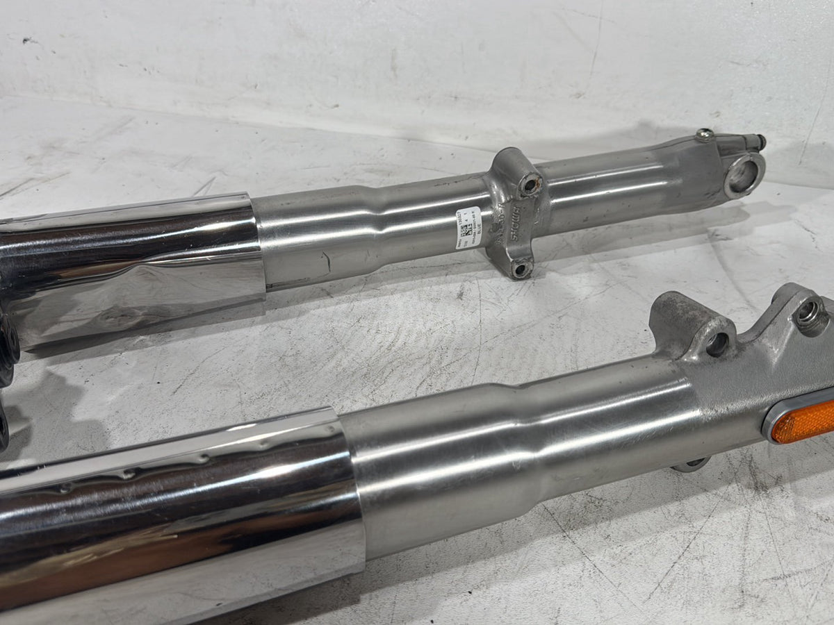 2013 Harley Heritage Softail Classic FLSTC OEM Front Triple Tree Set & LH RH Fork Legs Sliders