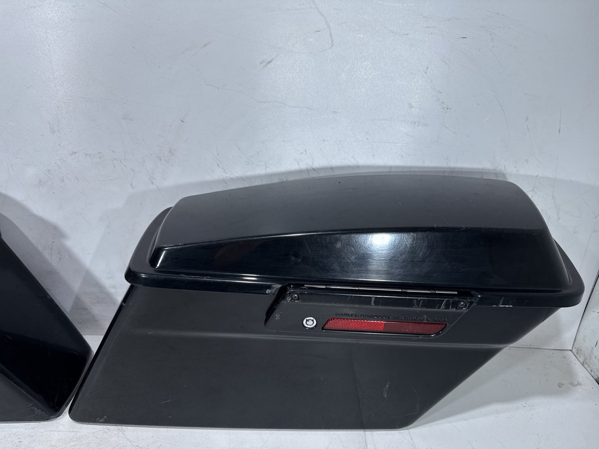 2013 Harley Street Glide Touring FLHX OEM Left Right Saddlebags Luggage NOKey