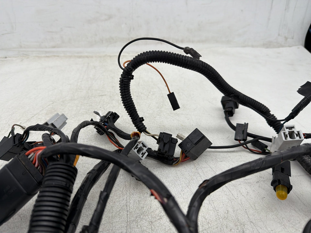 2010 Harley Electra Glide Touring OEM Front Sub Wiring Harness Loom Interconnect