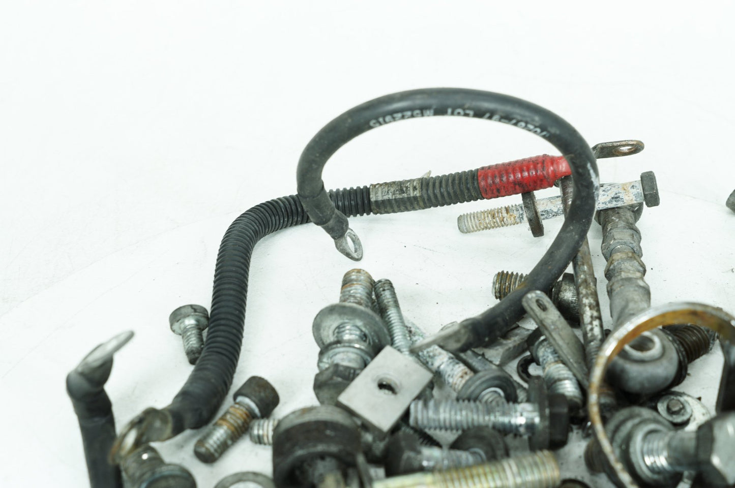 1984 - 1998 Harley-Davidson Touring Electra Glide Ultra Hardware Bolts Nuts & Brackets w/ Battery Cables