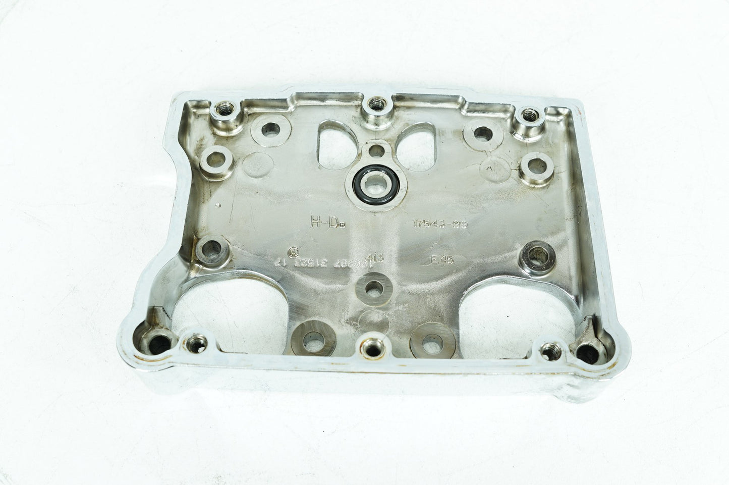 2007 - 2016 Harley-Davidson Dyna Super Glide Custom Twin Cam Lower 1 Rocker Box 17543-99A 17543-99