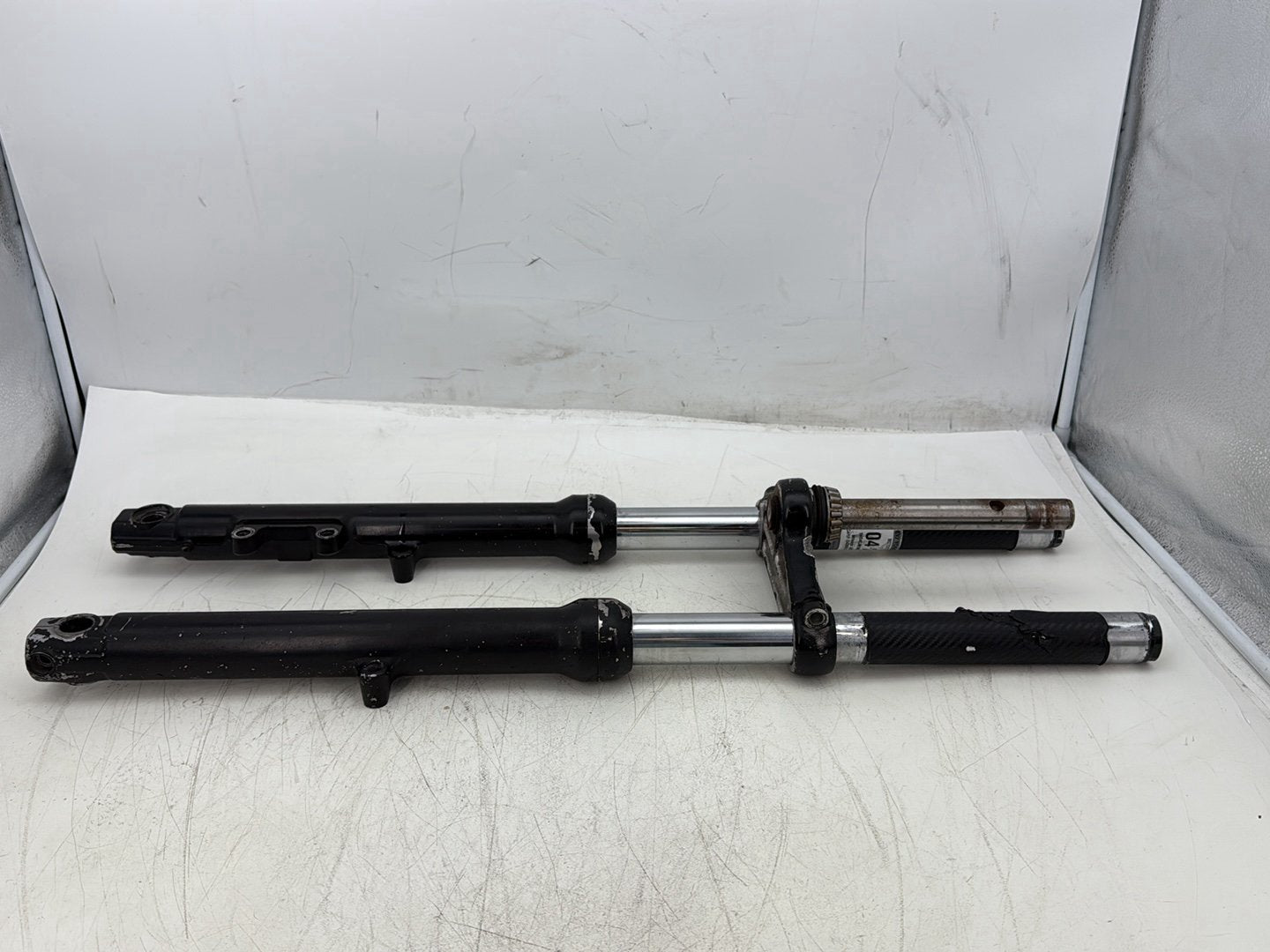 2004 Harley Sportster XL883C 883 Custom OEM Front Left & Right Fork Legs Sliders