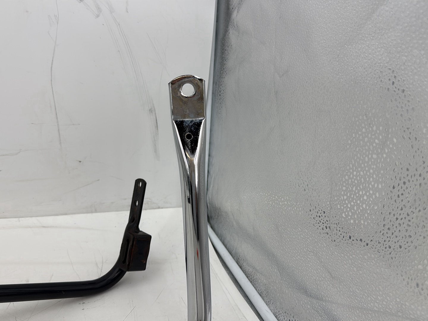 2006 Harley Electra Glide Touring Classic FLHTCI OEM Rear Left Right Saddlebag Guard Rails Bar