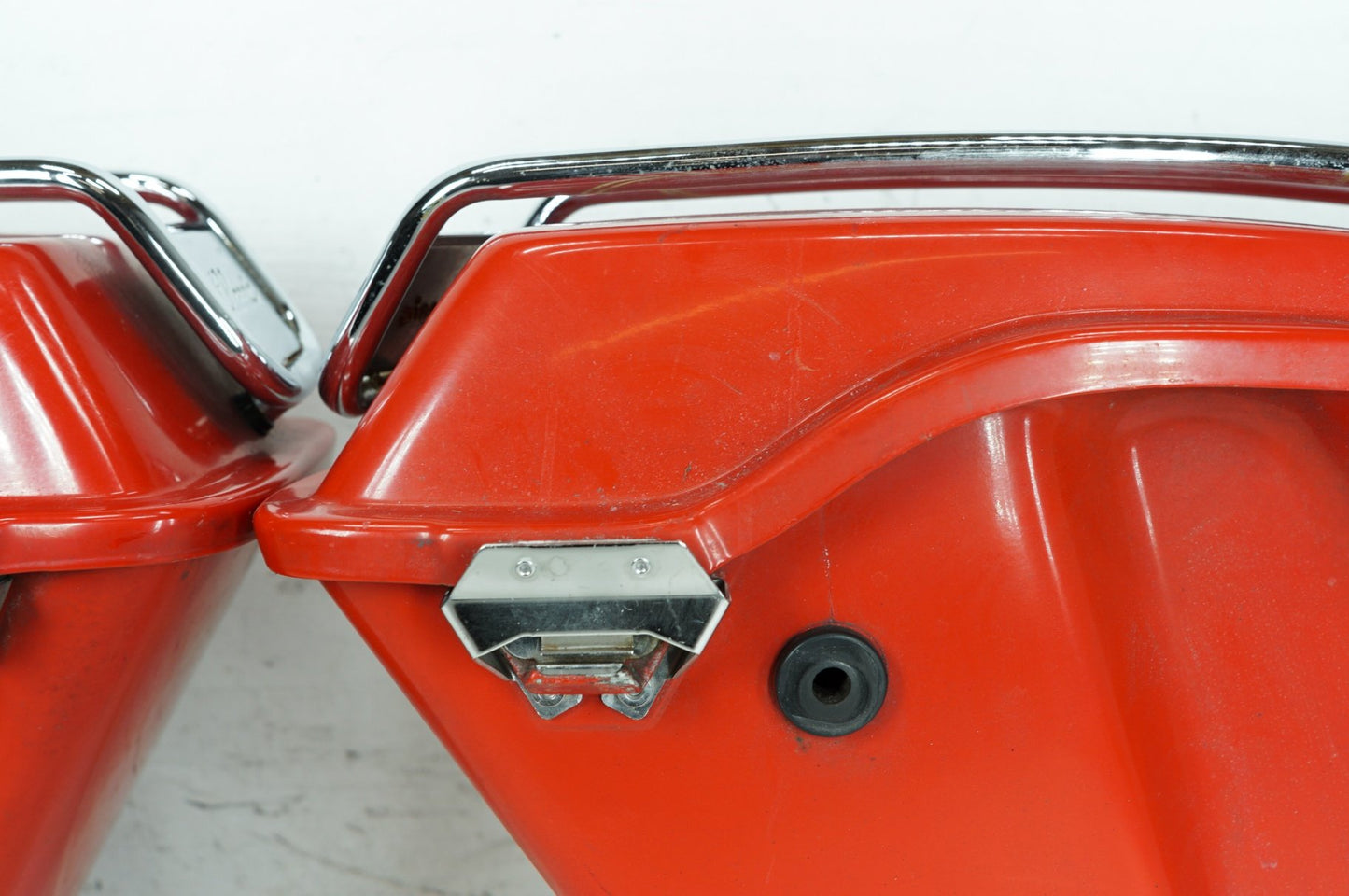 1999 - 2006 Harley-Davidson Touring Electra Glide Classic Left Right Saddlebags Luggage NOKey 90752-93